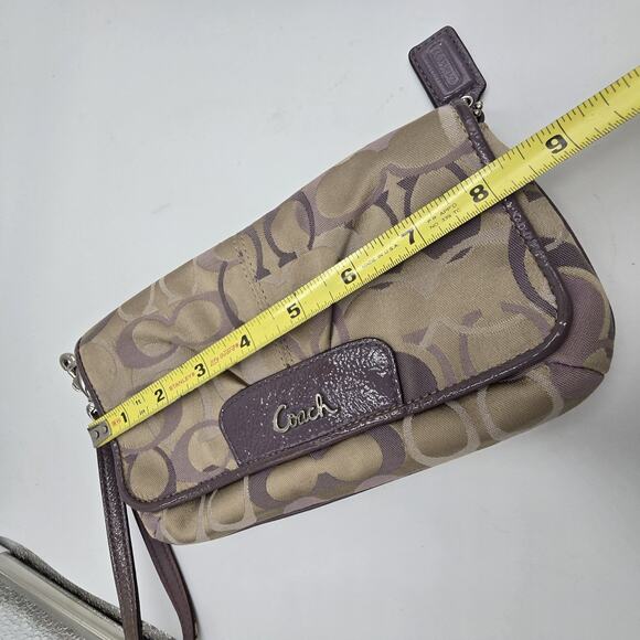 Vtg Coach Purple Signature Logo CC Pattern Fabric Mini Bag Wristlet Pockets - Picture 15 of 16